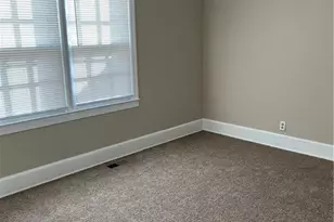 509 E 15th St, Lumberton, NC 28358 - Photo 3