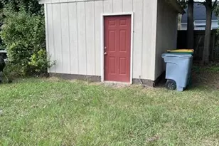 509 E 15th St, Lumberton, NC 28358 - Photo 15