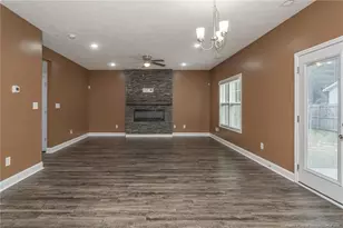 524 Abbottswood Dr, Fayetteville, NC 28301 - Photo 11