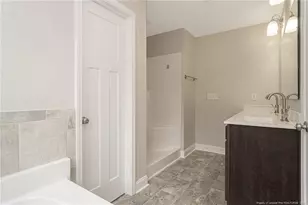 524 Abbottswood Dr, Fayetteville, NC 28301 - Photo 27