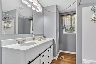 908 Doll St, Fayetteville, NC 28303 - Photo 13