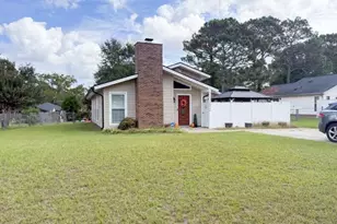 5716 McDougal Dr, Fayetteville, NC 28304 - Photo 1