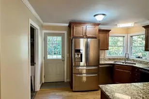 506 S 14th St, Lillington, NC 27546 - Photo 7