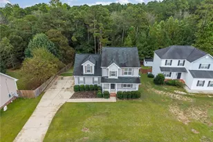 216 Cobblestone Dr, Spring Lake, NC 28390 - Photo 3