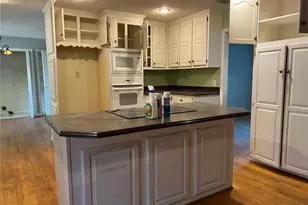 1304 Dogwood Ln, Laurinburg, NC 28352 - Photo 9