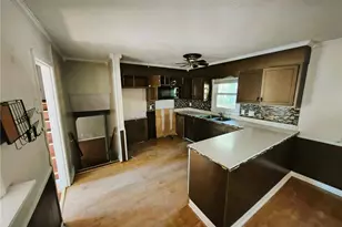 946 Rancho Dr, Fayetteville, NC 28303 - Photo 3