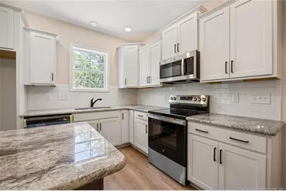 16080 Cardinal Court, Wagram, NC 28396 - Photo 9