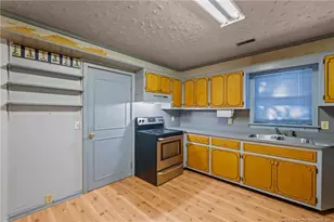 1430 Cypress Church Rd, Cameron, NC 28326 - Photo 17