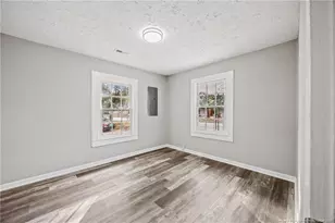 1601 Camden Rd, Fayetteville, NC 28306 - Photo 11