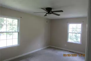 128 Highland Dr, Lillington, NC 27546 - Photo 7