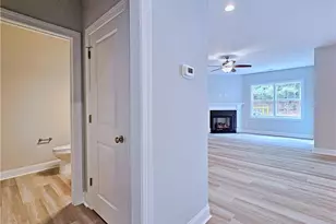 942 Kensington Park Rd, Fayetteville, NC 28311 - Photo 17