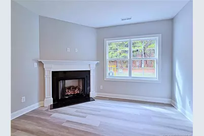 942 Kensington Park Road, Fayetteville, NC 28311 - Photo 7