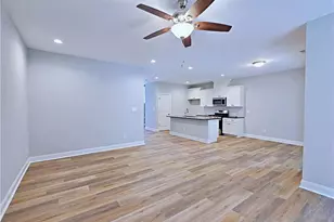 944 Kensington Park Rd, Fayetteville, NC 28311 - Photo 9