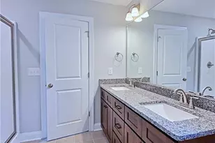 944 Kensington Park Rd, Fayetteville, NC 28311 - Photo 27