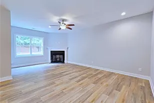 944 Kensington Park Rd, Fayetteville, NC 28311 - Photo 7