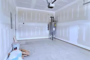 944 Kensington Park Rd, Fayetteville, NC 28311 - Photo 39