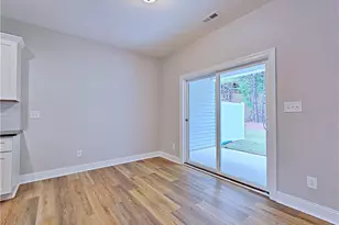 944 Kensington Park Rd, Fayetteville, NC 28311 - Photo 11