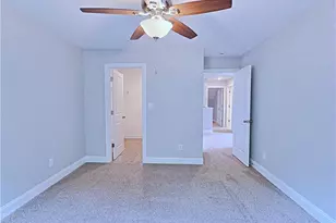 946 Kensington Park Rd, Fayetteville, NC 28311 - Photo 27