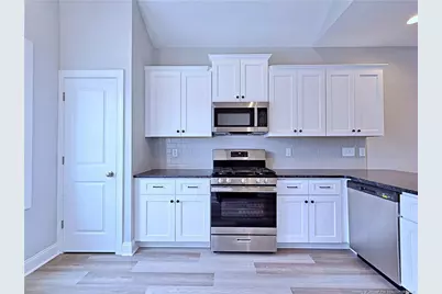 946 Kensington Park Road, Fayetteville, NC 28311 - Photo 15