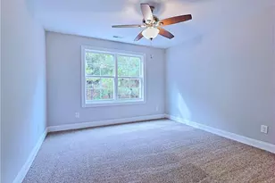 946 Kensington Park Rd, Fayetteville, NC 28311 - Photo 29