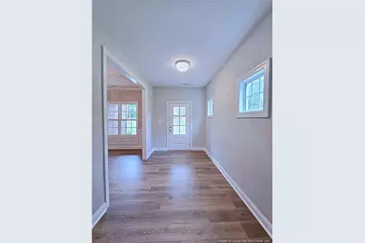 425 Shawcroft Road, Fayetteville, NC 28311 - Photo 3