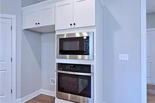 425 Shawcroft Rd, Fayetteville, NC 28311 - Photo 17