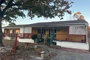 1410 Split Rail Dr, Parkton, NC 28371 - Photo 5