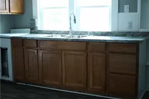 64 Beck St, Red Springs, NC 28377 - Photo 3