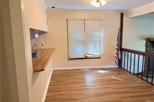 508 Singletary Pl, Fayetteville, NC 28314 - Photo 3