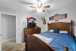 29844 N Turnpike Rd, Wagram, NC 28396 - Photo 35