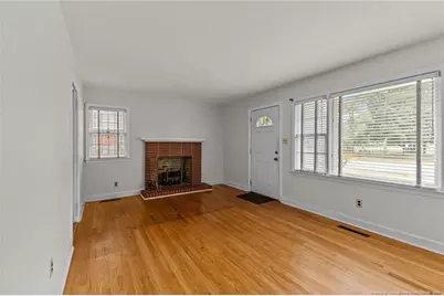 1911 Seabrook Road, Fayetteville, NC 28301 - Photo 9