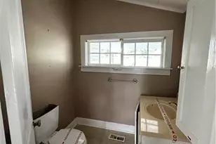 301 S Main St, Salemburg, NC 28355 - Photo 3