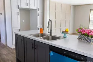 1386 Howell Rd, Saint Pauls, NC 28384 - Photo 9