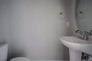 2012 Cason Crk Dr, Fayetteville, NC 28306 - Photo 7