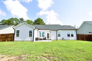 318 E David Parnell Street E, Parkton, NC 28371 - Photo 21