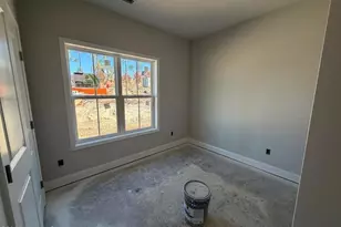 1025 Ivory Ln, West End, NC 27376 - Photo 5