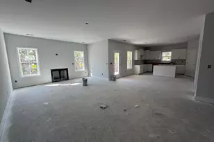 1025 Ivory Ln, West End, NC 27376 - Photo 3