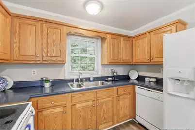 1061 Mohawk Avenue, Fayetteville, NC 28303 - Photo 11