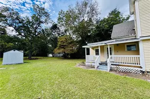 907 Caldwell St, Lumberton, NC 28358 - Photo 21