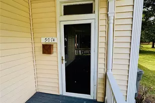 907 Caldwell St, Lumberton, NC 28358 - Photo 3