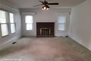 209 E Elwood Ave, Raeford, NC 28376 - Photo 5