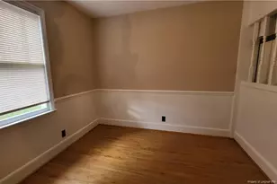 414 W 3rd St, Pembroke, NC 28372 - Photo 3