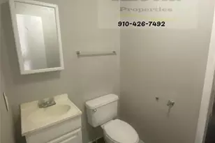 618 Dashland Dr, Fayetteville, NC 28303 - Photo 7