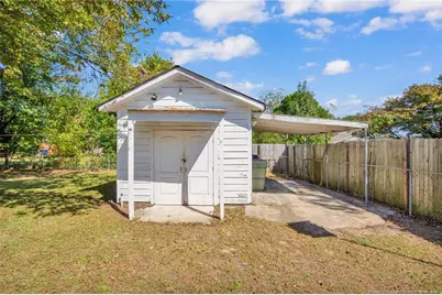 215 S 7th Street, Spring Lake, NC 28390 - Photo 37