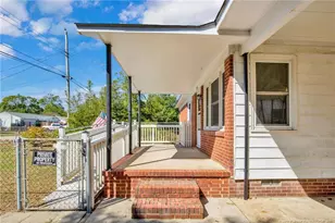 215 S 7th St, Spring Lake, NC 28390 - Photo 7