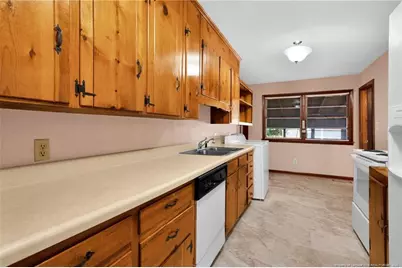 215 S 7th Street, Spring Lake, NC 28390 - Photo 17