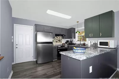 529 Old Farm Road, Fayetteville, NC 28314 - Photo 13