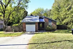 7183 Evanston St, Fayetteville, NC 28314 - Photo 3