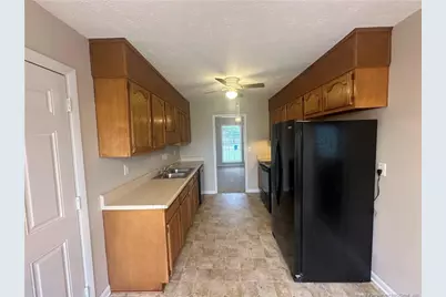 7850 Penelope Drive, Fayetteville, NC 28314 - Photo 11