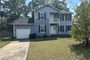 3545 Chaucer Dr, Hope Mills, NC 28348 - Photo 1